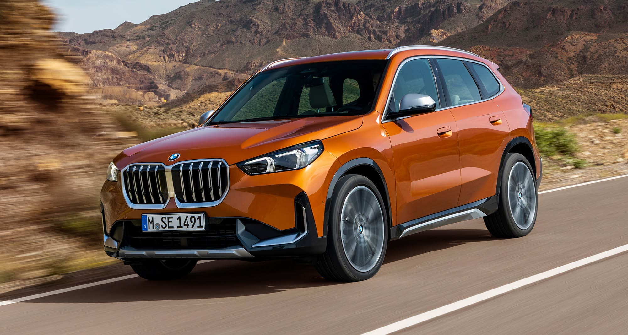 BMW iX1